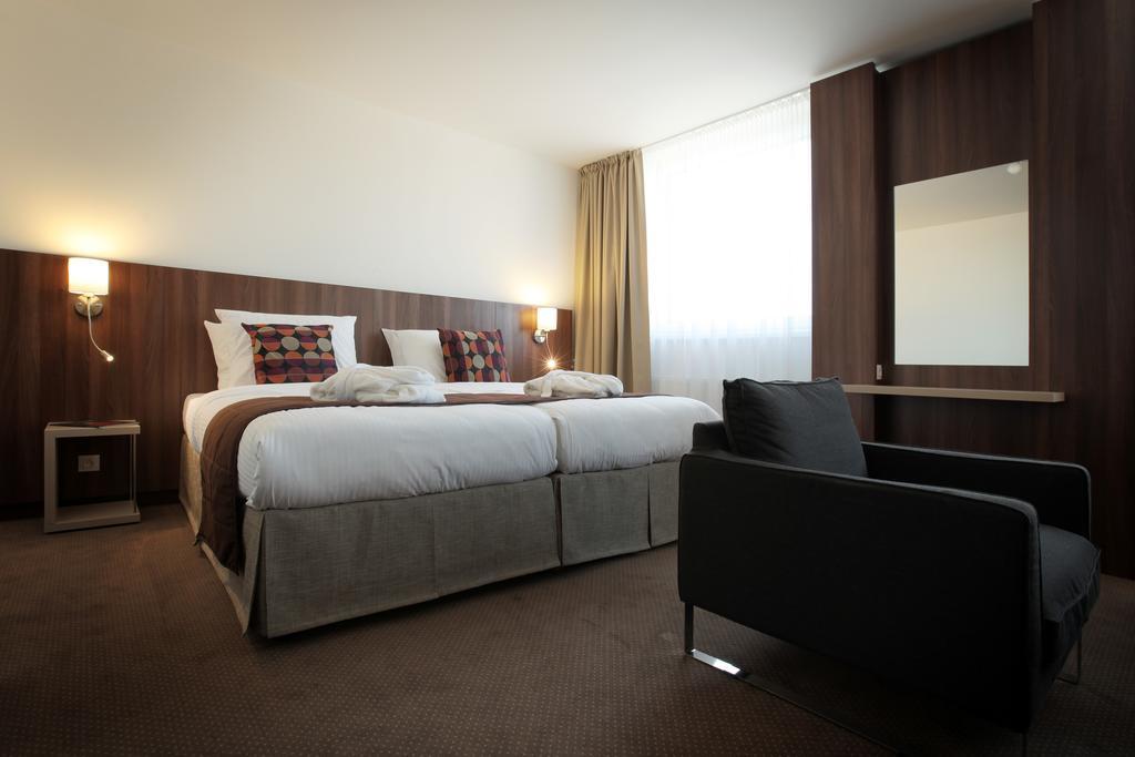 Hotel Metropol Spisska Nova Ves Bilik gambar