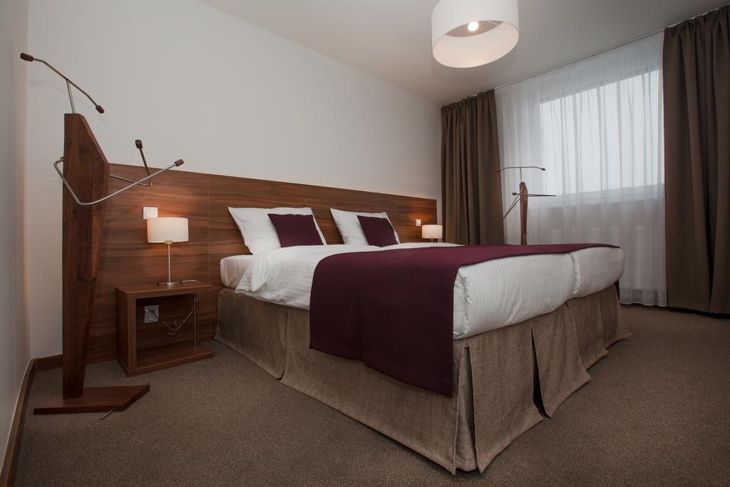 Hotel Metropol Spisska Nova Ves Luaran gambar